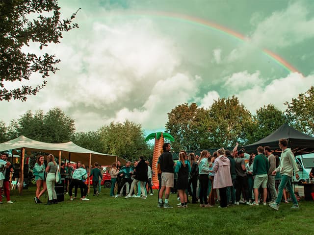 Kijk! Een regenboog